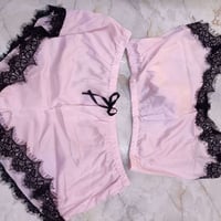 لانجري 1/1 جملة فقط يوجد اكثر من60 موديل 07733789700 واتساب