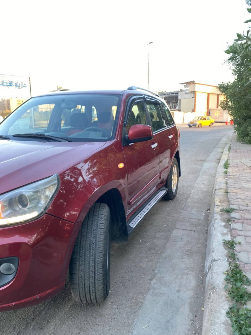 Chery Tiggo 2014 موديل 3
لون ماروني — ماشيه 87 ألف
فتحة سقف + تدفئة وتبريد + تدفئة بالكشن
سيارة نظيفة استعمال شخصي
بدون ضربه وبدون صبغ (عدا الطخه  الموضحة بالصور)

💰 السعر 77$ قابل للنقاش
📍مكانها حي الجامعه
***********:Asia
