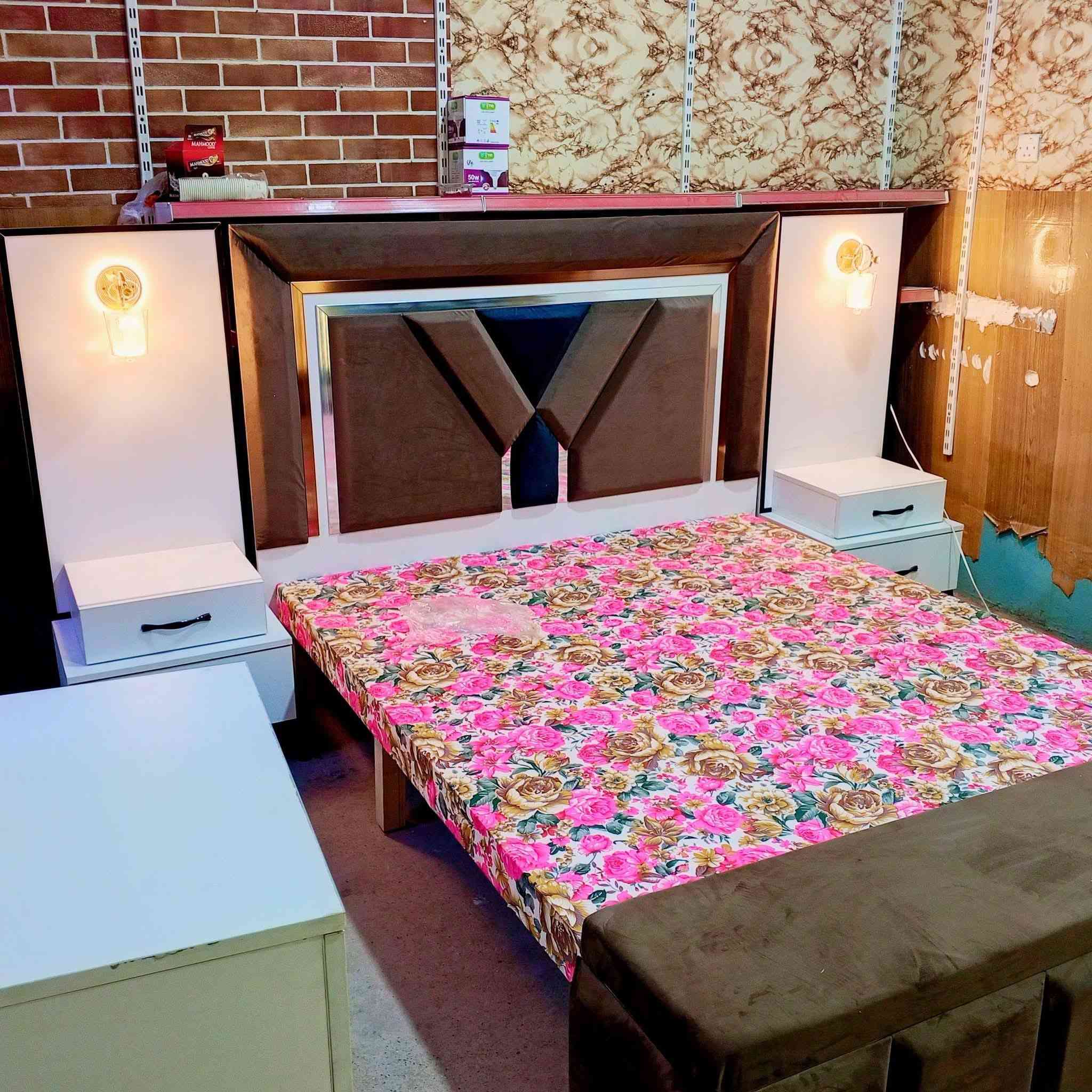 عرض خاص بمناسبة عيد الفطر المبارك إكمال وجبه جديده غرف نوم تركي شغل عراقي ضمان  10سنوات شرط 👌👌
خشب mdf السعر الحالي/////مليون و700الف فقط ويا الشد والنقل لحك او ماتلحك العنوان حسنكوي مقابيل اعدادية تلعفر نجارة الأمين للاستفسار ***********
