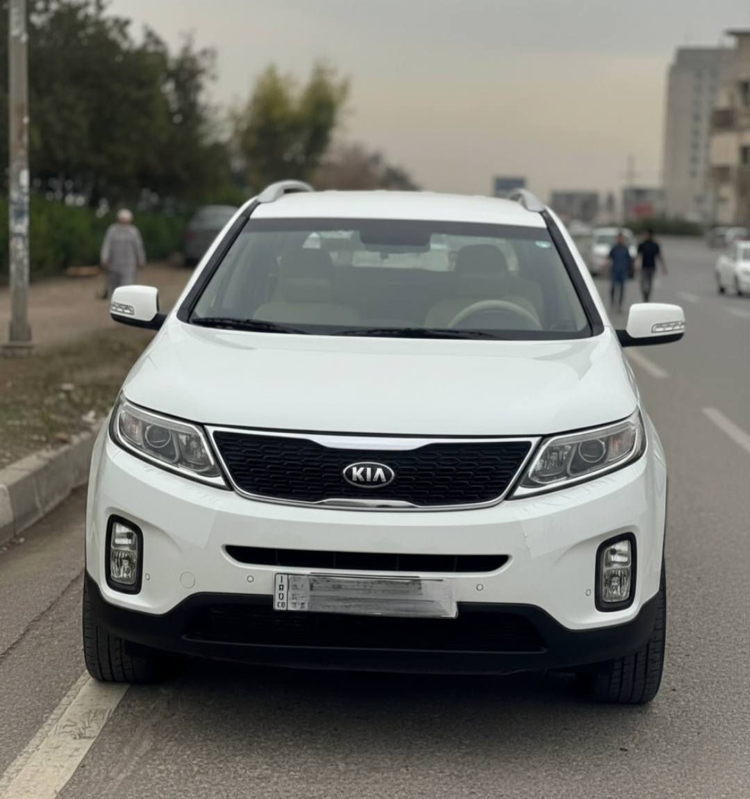 السلام عليكم
كيا سورنتو 2015
محرك 2400 مفتوح شرط لاتبخير ولا تنقيص
وارد كوري
7 راكب تبريد مركزي 3 قطع
بصمة أبواب
تشغيل عن بعد
هزه وسنوية جديد للـ 2030
طخم تايرات جديد
ماشية 108 كيلومتر
بيها باب السايق مبدل ومصبوغ توحيد لون بدون دواخل
السعر $170
مكان السيارة الموصل
معرض الجمهورية
للتواصل
*********** موصل, نينوى
