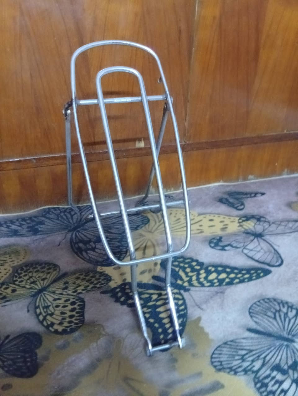 تخم تايرات بايسكل بناتي عدد4 أحد التايرات يحتاجله جوب مع سيبايه *********** واتساب
