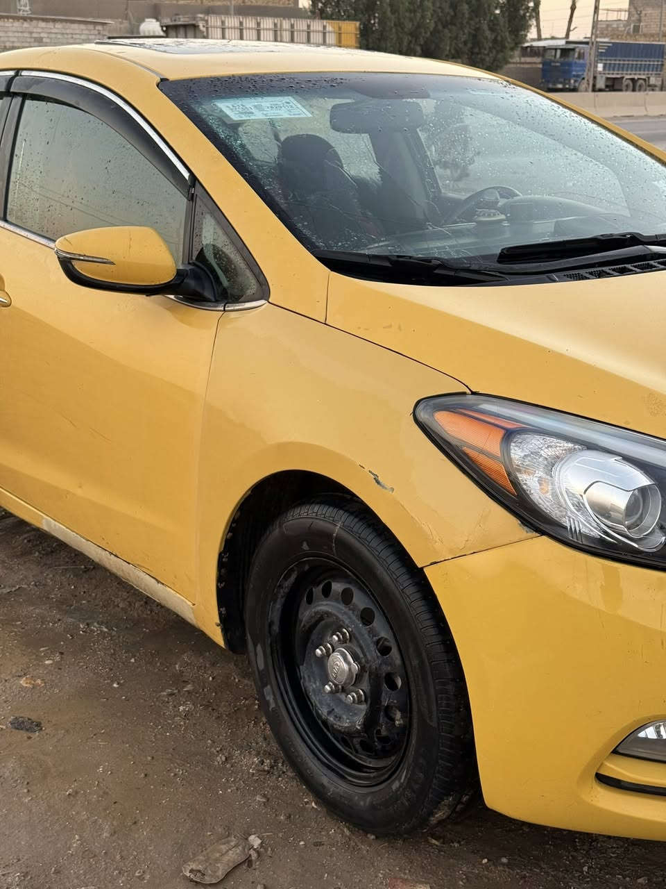 سلام عليكم
سيراتو. فورتي 2015 
ماشيه 180
وارد امريكي حادثه جاملخ الايمين 
سياره فول مواصفات 
سعر 120 وبي مجال 
عنوان. ديوانيه
***********
