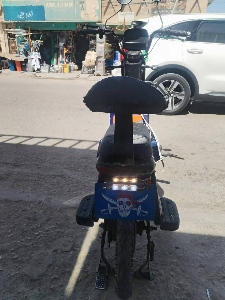 سلام عليكم باسكل شحن للبيع اربع سرع بطاريات جدد ماصارلي شهر من شتريتهن ومخلي بطارية عل كتر ما هورن والضويات الزيادة السعر 350 وبيها مجال المكان نجف الاشرف حي الشهداء شارع مكتب الرشيد الرقم ***********

