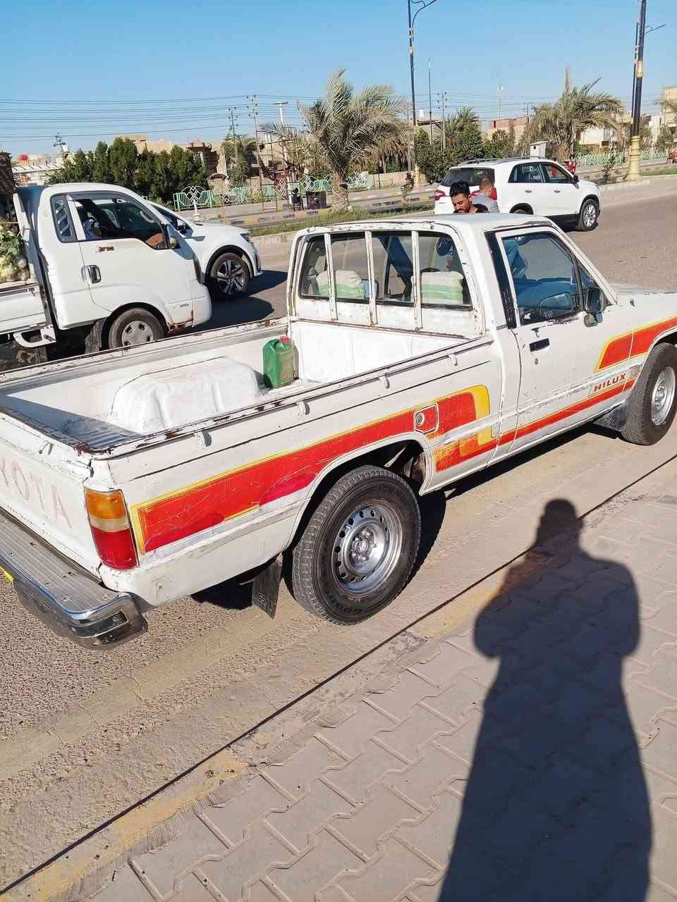سلام عليكم بيكم للبيع موديل 88 رقم واسط المكان ميسان  المالك في واسط الزبيديه مكينه ثري واي خمسه كير سنويه لل 28 السعر 43 وبيهه مجال للشراي والي مو شراي رجأ لا يتصل الرقم للاستفسار ***********
