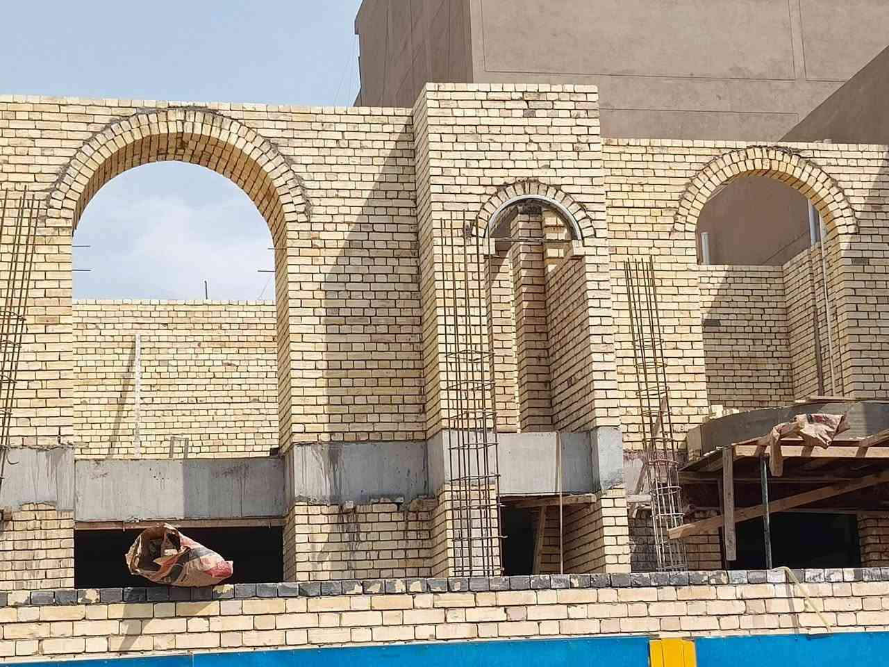 سلام عليكم متوفر خلفه بناء فارغ حالياً نشتغل قطعي وعل دبل وبليوميه هم نطلع استلام مهندس ***********
