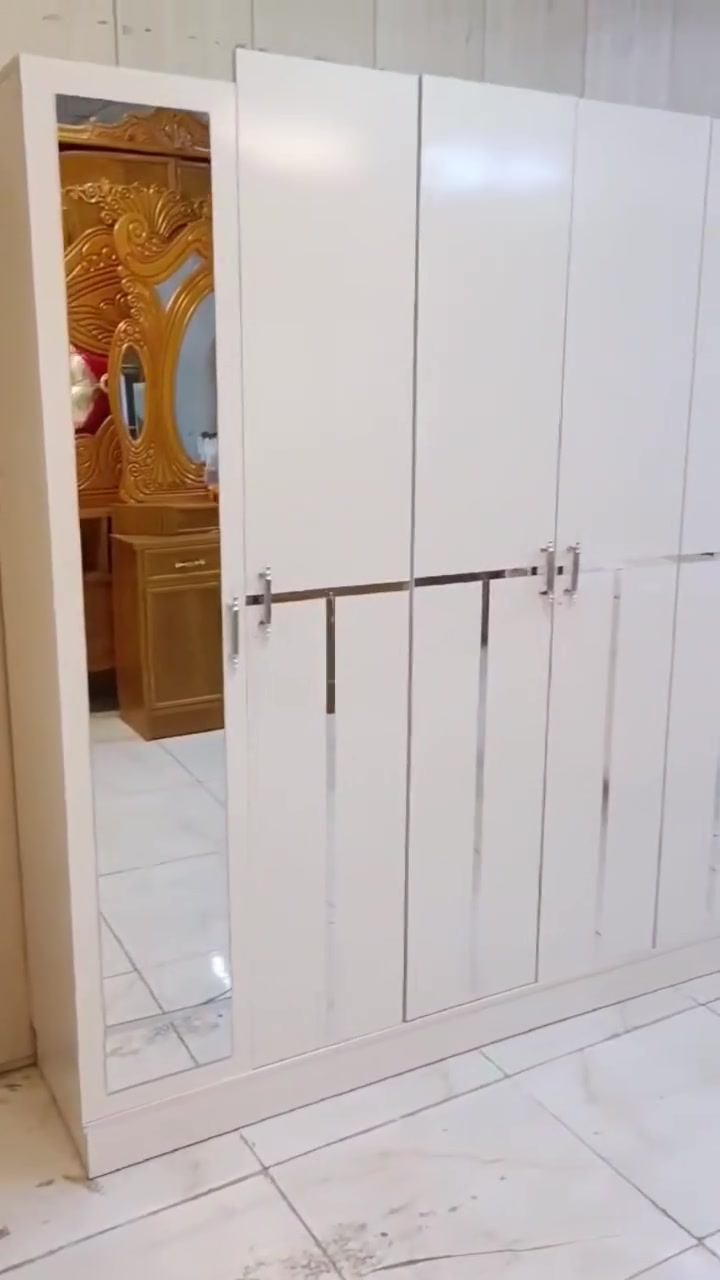 💎💗 غرفة نوم 5 قطع تركي🇹🇷
 نضافه 95 % 💯
🚪 نظام أبواب مرتب
💸 السعر 475 
🪛 شد مجاني
🚚 نقل مجاني
محافظات بكروه 💥   
إشارة 
إشارة 
إشارة إلى الأصدقاء 󱢏


**إذا كنت صاحب هذا الإعلان وتريد حذفه لأي سبب، رجاءا أرسل رسالة إلى الدعم الفني**