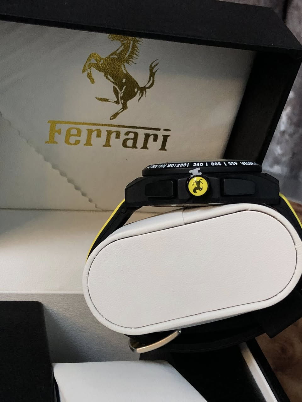 FERRARI 🌟

فيراري 🏎
عداد شهري 😀
جميع السناتر شغالة 🔩
نظام رياضي ستوب وتش⚽️
جام زفير ضد الخدش 🪛
ضد الماء ⛈
طلاء ثابت 🖤
الوزن 83 g 😀
القطر 43 m 🪩
السمك 13 m 🟢
السعر  35.000
توصيل جميع محافظات العراق 5000 🚚


**إذا كنت صاحب هذا الإعلان وتريد حذفه لأي سبب، رجاءا أرسل رسالة إلى الدعم الفني**