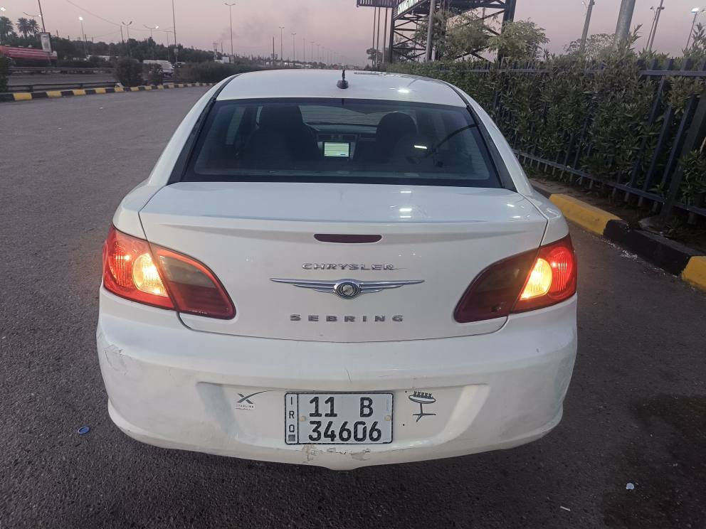 السلام عليكم كلايسر سي 200 اوتماتيك موديل 2009 بيها مكانات صبغ اني ابيع حزام جماليه مابيها ضربه مكينه وكير جدد تبريد ثلج تخم تاير غرفه نضيفه كهربائيات كلشي شغال تخم تاير السياره ترايك للبصره شرط رقم بغداد دولي سنويه هزه جديده السعر 47 قفل بدون عمله مكاني بغداد السيديه تقاطع درويش رقمي *********** مقطع فيديو للسياره علواتساب موجود بغداد, العراق
