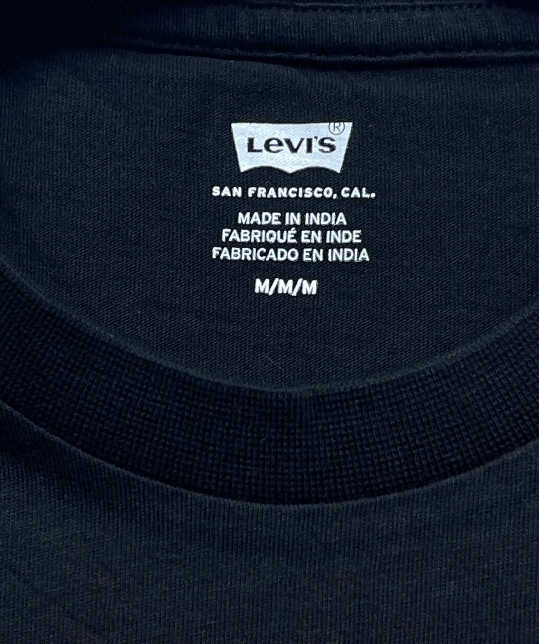 تيشيرت Levi’s اورجينال نضافة100‎% ‎

قياس : M

‏MADE IN INDIA

غير مستخدم

———————————————-

يوجد توصيل 🚚 ( بغداد - محافظات العراق )

☎️رقم الهاتف : ***********

للحجز - دايركت
