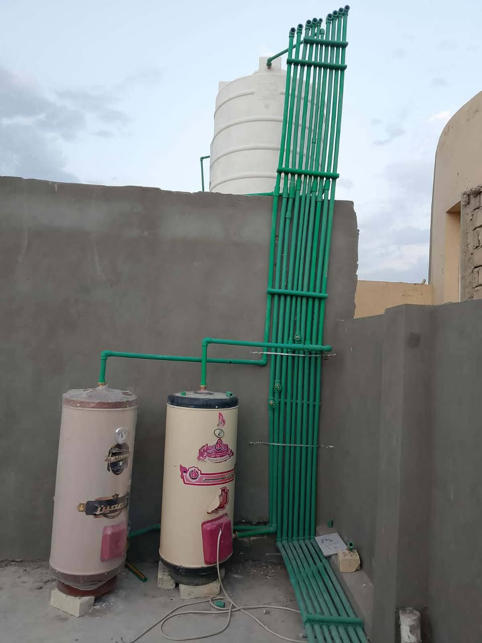 أبوفاطمة للتأسيسات الكهربائية والصحية مستعدون لعمل الدور والمباني بالطرق الحديثة للتواصل عبر الهاتف ***********
