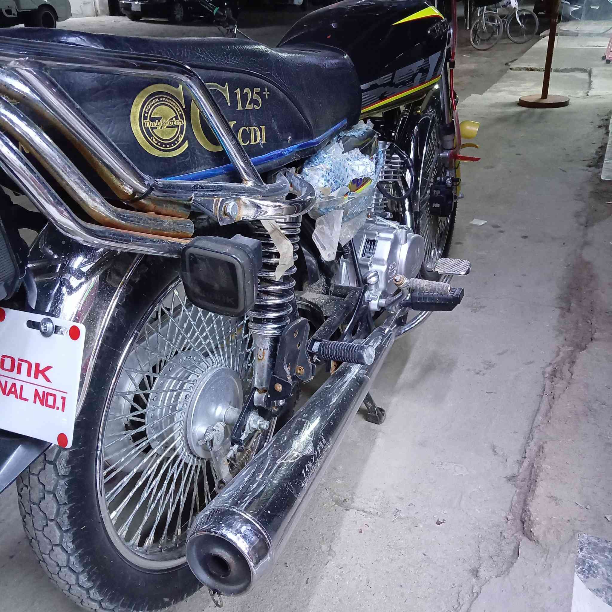 دراجه لبيع مستعجل على بيعه موديل 25 مكاني بابل السعر ٥٠٠ كلش مستعجل  مركز ***********2 بيعته
