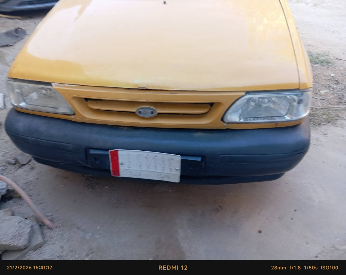 سلام عليكم سايبه موديل 9رقم نجف مالكه دوانيه عليه هيئه وغرامات 250 الف مداور شوكت متريد مكينه كير مكفولات حداديه نص عمر مكفوله من الضربه 
السعر 17 وبيه مجال 
مكان بابل القاسم 
***********
