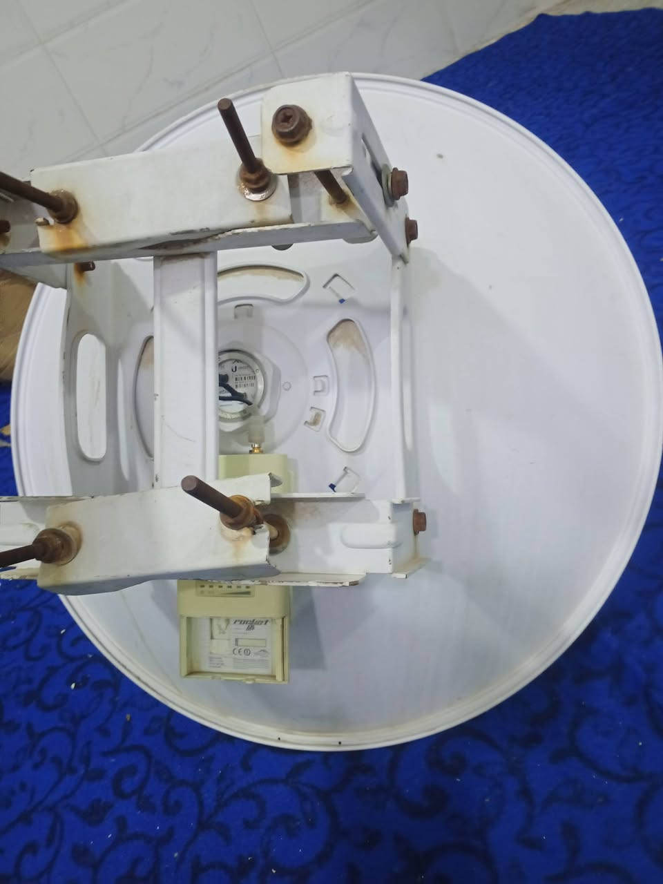 دش 30 اخو الجديد مع روكت M5 xw سعر 150 الف قفل *********** متوفر توصيل لكل المحافظات
