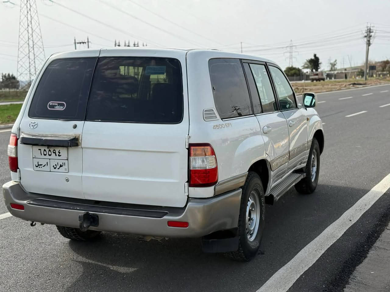 مونيكا موديل 2002سى روعبى ناو زه رد ناوى نيه له حاسيبه ى به غداد كيرو مه كينه و ته بريدو ده بل ئه كسلو هه موو به شه رته ٤ تايه وويلى نويه سيا ره كه ٤ پارجه ى بو ياغه  باقى هه موو به ش رته مالى دو سته 
سعرى 119
***********
*********** كويسينجاك, أربيل
