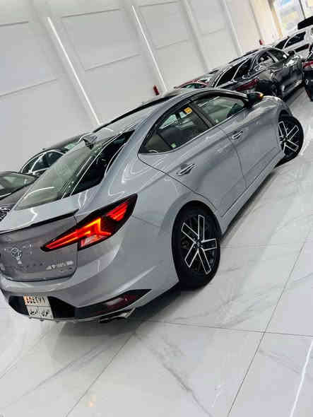 السلام على من رد السلام 👋🏻
النترا سبورت تيربو turbo ✈️
موديل 2020 
رقم وهزه جديد
ماشية 60 الف ميل 
حادثها جاملغ وشوية بنيد 
بدون دواخل 
السياره خير من الله
لايتات زينون هيتر كشنات  تحديد مسار رادار بصمة
سلايد 
محرك 1600✈️turbo  
مكان السيارة بغداد 
السعر 147 
للتواصل معي 
***********☎️
***********☎️
#النترا
#turbo
