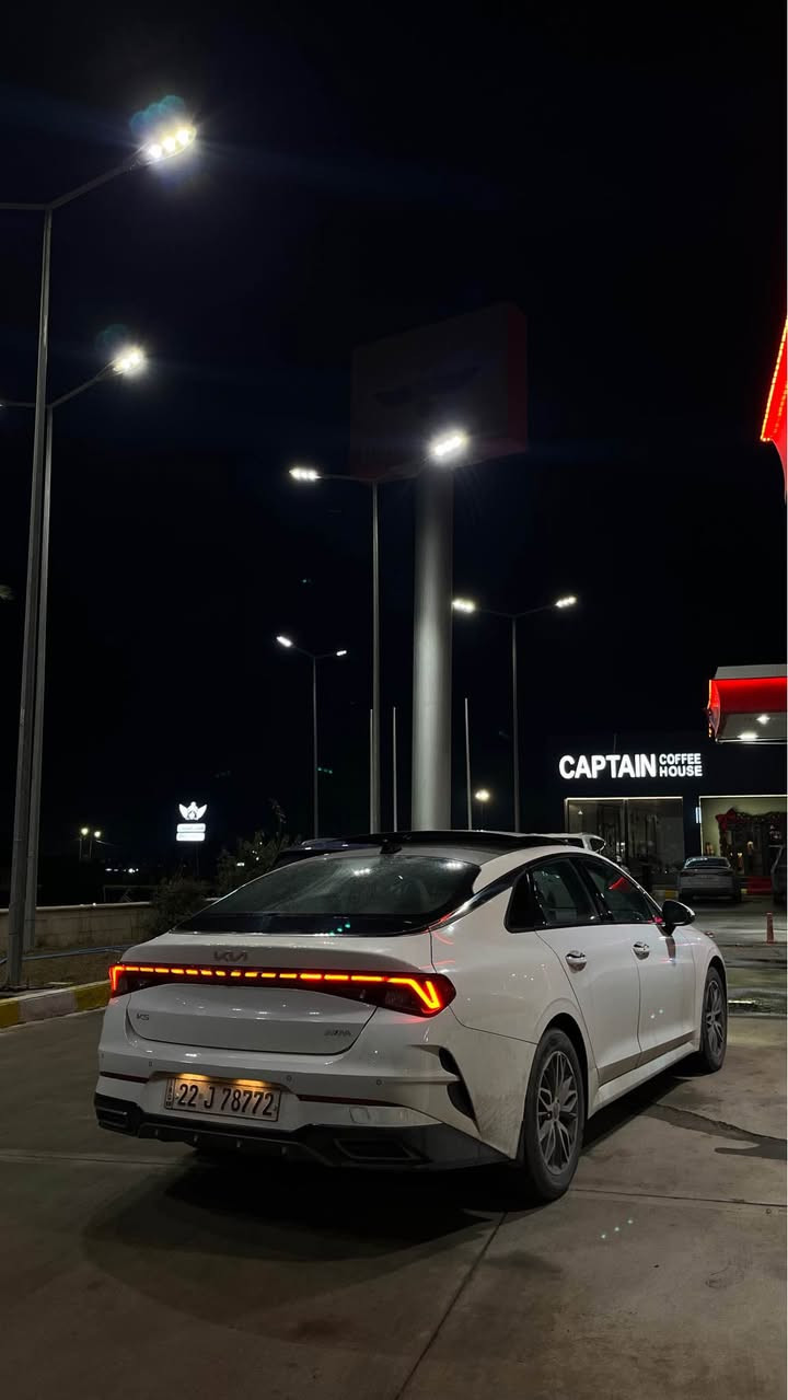 كيا k5 2023 خليجي بدون صبغ سياره فقط بل جاملغ تعديل سياره رقم سنويه هزه كله جديد كوبون بنزين بيها فول موصفات 1\1 سقف بنوراما شاشه كار بلي هند بريك بصمه اوتو هولد تحكم استرين كشن تدفيه رقم تلفون *********** سعر ٢١٥ بيها مجال للطيبين كركوك, العراق
