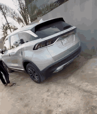 السلام عليكم سيارة بايك ع وضع الشركة بدون لوحات عارضها ب170 ورقة وبيها مجال قليل مكاني بغداد وبأي محافظه تترقم عادي للأستفسار ***********

بايك x7  موديل 2025 
السياره حره 
زيروو {{بدون لوحات}}
نظام التعليق الماني 
مقاعد اماميه تدفاه وتبريد
تبريد قطعتين 
خزن ليموري 
تدفء ستيرن 
بانزاما 
جنطه كهربائي 
وضع تبريد الاطفال 
تسجيل كامره 
8 ايرباك 
حساسات اماميه و خلفية 
رادار ضبط المسار 
رادار التصادم 
كامرات 360 
مراقبة النقطه العمياء 
ضبط الكامره علوجه لمنع اي احد تشغيل السياره 
محرك 1500 تيربو  185 حصان 
محرك ميتسيبوشي ياباني 
كير ياباني شركة ايين 7 سرعات 
ضمان 6 سنوات 
صيانه وتبديل دهن 2سنه مجاني
لون سلفر
