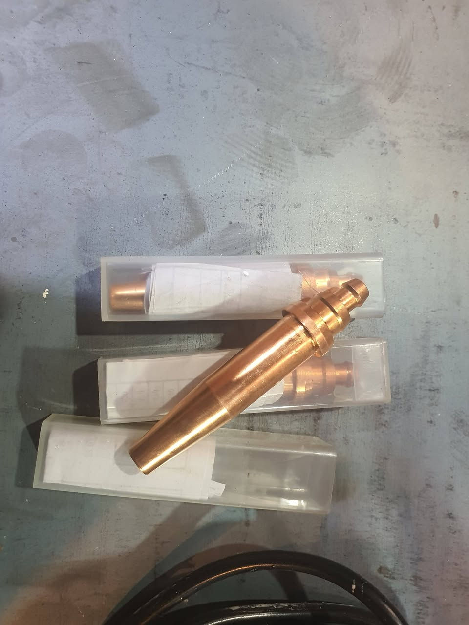 كَصوصة سلحفاة جديد بالكارتون للبيع
سعر 5$ ورقات
للتواصل الاتصال والوتساب(***********)
