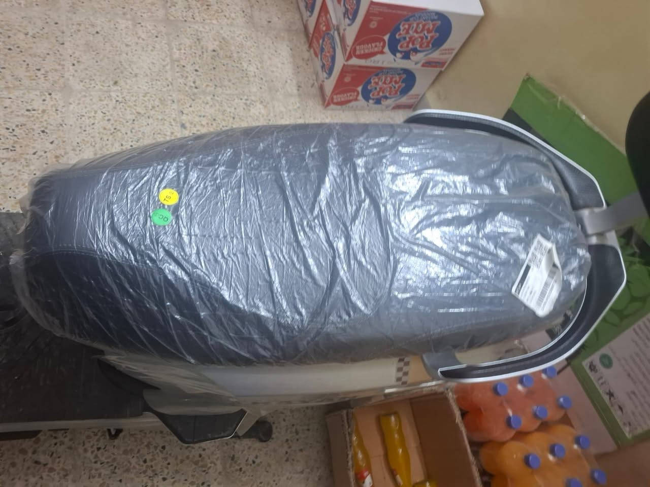 ماطور شحن الريان للبيع.
مستخدم ٥ ايام ماشي ٧١ كم فقط 
سعر ٩٠٠ الف


**إذا كنت صاحب هذا الإعلان وتريد حذفه لأي سبب، رجاءا أرسل رسالة إلى الدعم الفني**