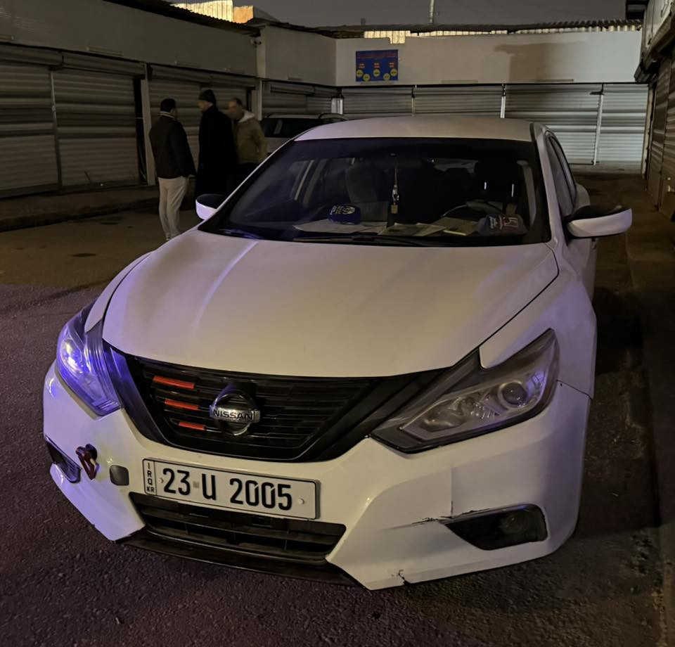 السلام عليكم للبيع
نيسان التيما 2017
ماشية 97.000
السيارة بسمي تحويل مباشر 
سيارة بصمة
صندوق كهرباء 
عليها اضافة براد قير
بيها 3 قطع
***********
