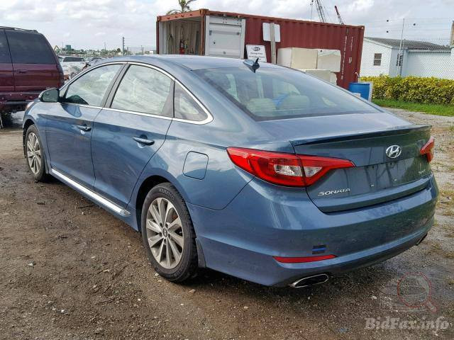 السلام عليكم
سوناتا مديل 2017 سبورت وارد امريكي كلين مكفوله من من الضربه بيه بس الجالملغ خلف السائق صبغ فقط...
 مواصفاتها 
شاشه كامره بلاديات
 اشاير بالمري
 دواخل بيجي 
كشن السائق كهرباء 
وباقي مواصفاته معروفه السعر $130
مكان السياره كربلاء للتواصل 
***********
***********
