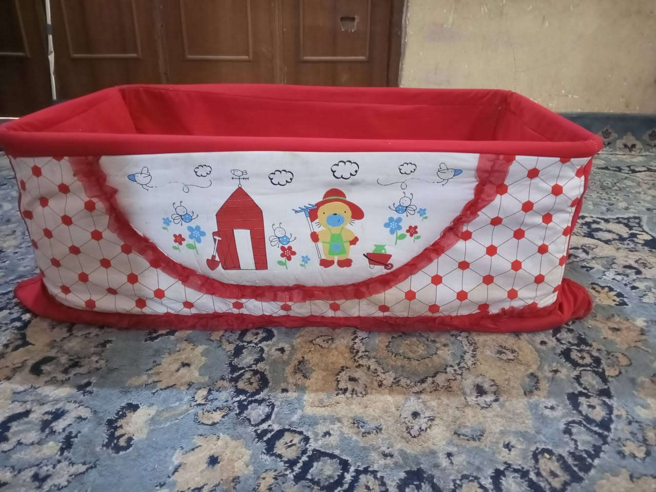 كاروك طفل ارضي. لبيع 
كامل مع دوشك ومخده و بطانيه 
السعر 30 
المكان كربلاء..


**إذا كنت صاحب هذا الإعلان وتريد حذفه لأي سبب، رجاءا أرسل رسالة إلى الدعم الفني**