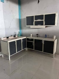 كاونتر ارضي وملحق متر ونص سنك  متر وعشرين  السنك مرمر صناعي   السعر: 2...