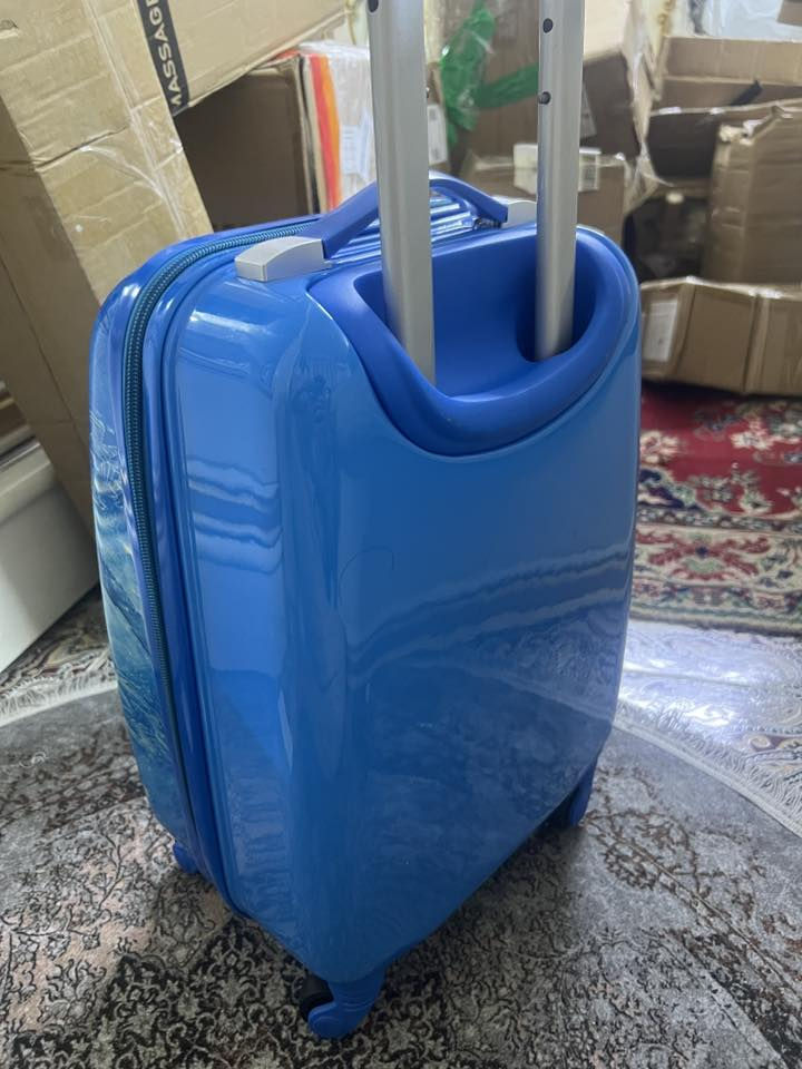 جنطه سفر اطفال جديد وقويه الطول 45سم والعرض29سم اول تم 25


**إذا كنت صاحب هذا الإعلان وتريد حذفه لأي سبب، رجاءا أرسل رسالة إلى الدعم الفني**