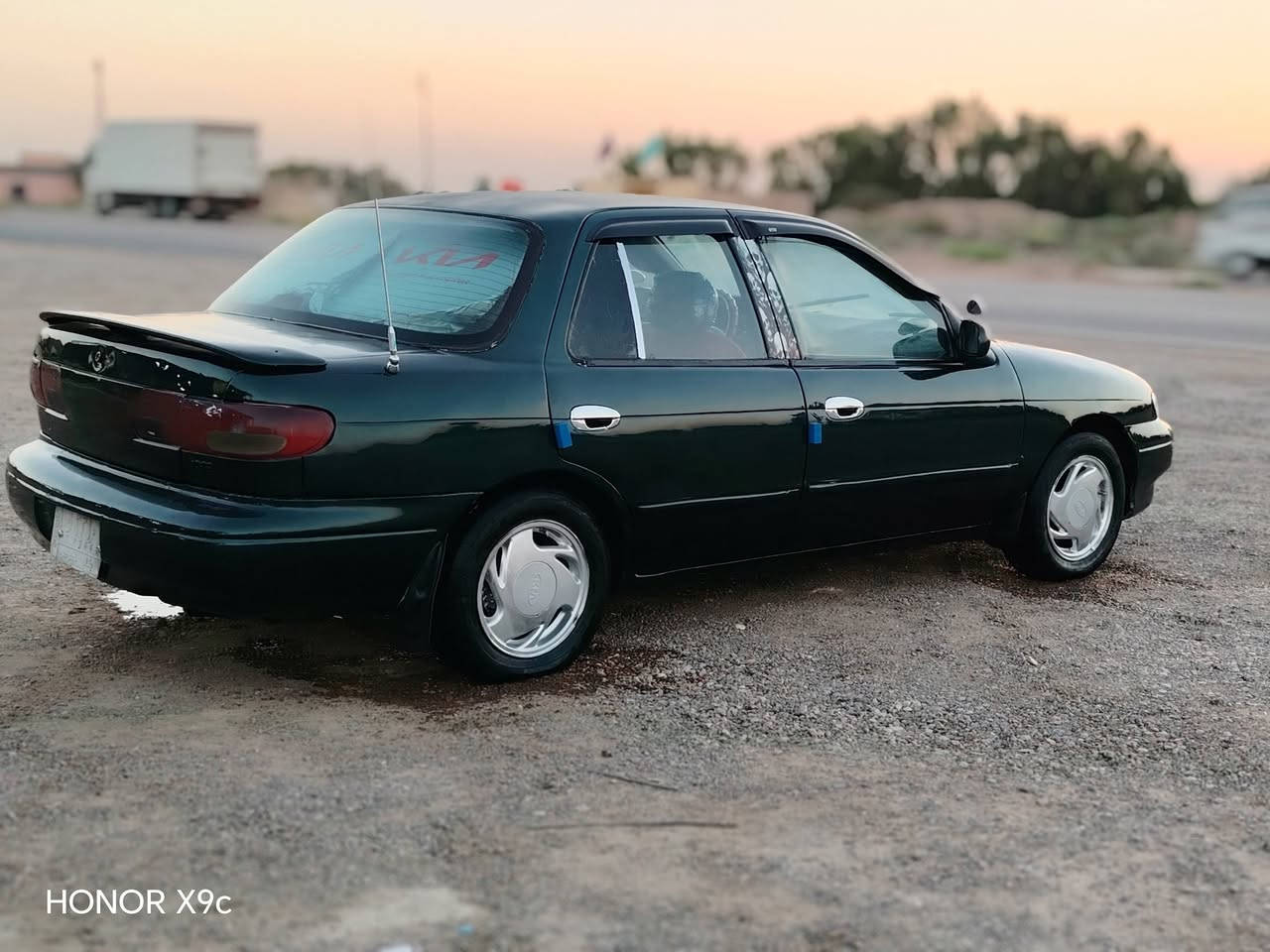سلام عليكم
كياا سيفيا البيع 

موديل 96 رقم بغداد مشروع وطني 

كير اوتوماتيك خير من الله 

محرك مفتوح خير من الله 

حداديه امامي خلفي كل جديد 

كهربائيات كل شغل شاشه كتروني 

ماصدات جديد تخم تاير جديد 

باتري جديد تبريد نقص بوري مزروف كامل وشغال مصبوغه احزام اثر جراد لا كص ولا ضربه القويه سياره جاهزه وكامله عله اخر حبايه 

السعر 37 وبه مجال الشراي 

مكان بابل ناحيت شوملي 

الاستفسار اكثر اتصل وبيك خير وتدلل 

*********** 

مكلف بل ناشر
