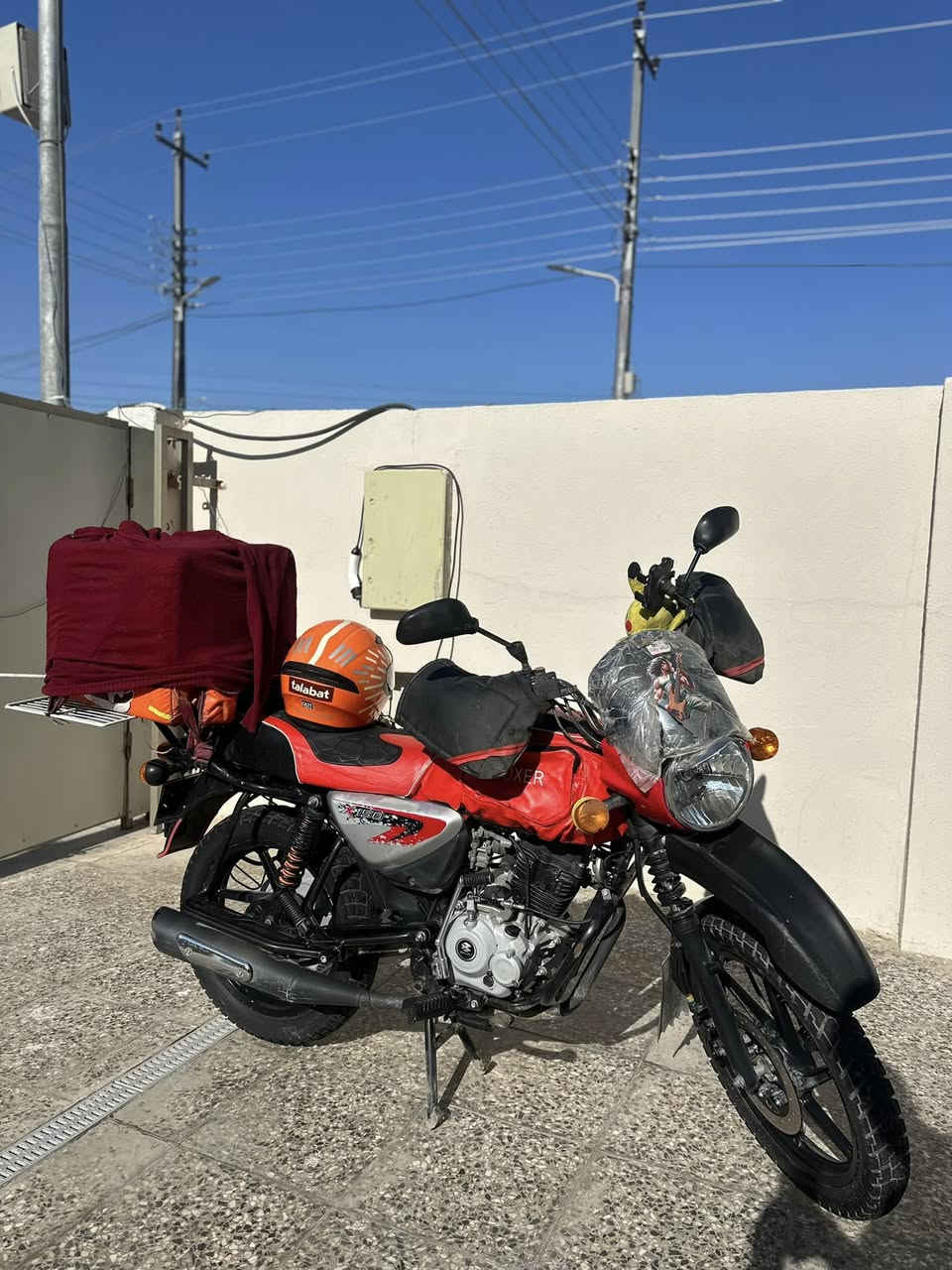 بوكرسر 2022 
الدراجه خير من الله
الدراجه مجفته تجفيت درجه اولى  
رقم وسنويه (بسمي) تحويل ثاني يوم 
بيها عقد مروري يعني تحولها بسمك ب95 الف 
مكاني بغداد الدورة
***********
