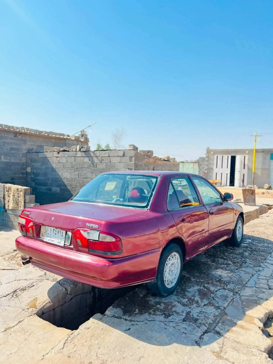 السلام عليكم
بروتون موديل 2001
سياره كفاله من الضربه صبغ جماليه 

جاهزه كير، ومكينه كورله كفاله
تخم تاير جديد شرط حداديه جاهزه 

رقم نجف راعيه بالنجف تحويل مباشر

مكاني ذي قار قضاء قلعه سكر 

للبيع او مراوس حسب القناعه

***********

السعر 33
