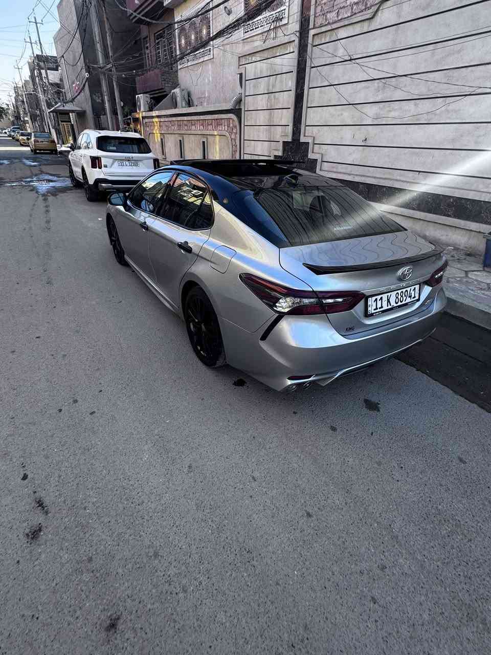 السلام عليكم
بدون ايرباك - بدون شاصي - بدون لغد

كامري  2023 xse فول مواصفات معروفة 
بنوراما كشنات بلاد  تكم  اسود 
ماشية 37الف للعلم ممشى امريكا هذا 
سونار موجود بالمنشور
سعرها 210$ بيها مجال بسيط 
مكانها بغداد شارع فلسطين
***********
