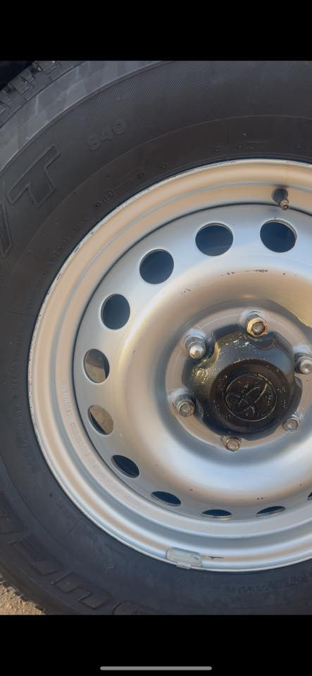 ويل 17 اصلي عدد 4 سعرهن 200 الف ***********نجف
