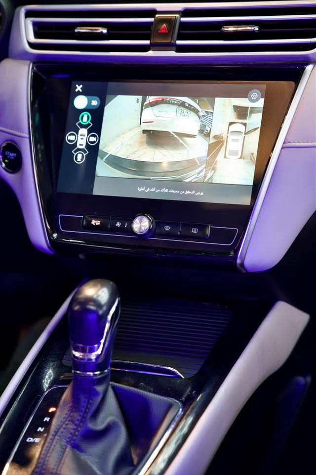 MG5 LUX 2024
فول مواصفات 1/1
بصمة ابواب 
دخول ذكي بدون مفتاح(بصمة)
ليد نهاري
مصابيح زنون
ويل كروم حجم 16
فتحة سقف (سلايد روف)
مقاعد جلد بلون بيجي
تدفئة مقاعد امامية وتحكمات كهربائية ايظآ
توقف تلقائي AUTO HOLD
بصمة سايد بريد
تحكم ستيرن 
شاشة اعطال بحجم 3.5
شاشة وسطية بحجم 10.3 تدعم ابل كار بلي واندرويد
4 كامرات محيطية 360°
مداخل USB عدد 5
سنتر لوك تلقائي
مساند هوائية عدد 6
سماعات عدد 6
مري كهرباء 
نوافذ كهربائية
مثبت سرعة
مقود جلد وقابل للتعديل
A.B.S
نظام الثبات الالكتروني ESP
وباقي المواصفات المعروفة
سعرها 17,500,000 دينار وبيها مجال بسيط حك الجية 
***********
