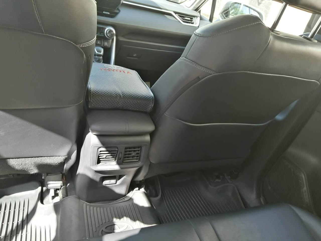 موديل 23 اكس ال اي بريميم حادث دعاميه فقط بدون صبغ بدون ايرباگ السعر 275
اخون سياره فول فول واحد علا واحد سياره كلش جديده ماشيه 25الف مكانها فلوجه 
***********
