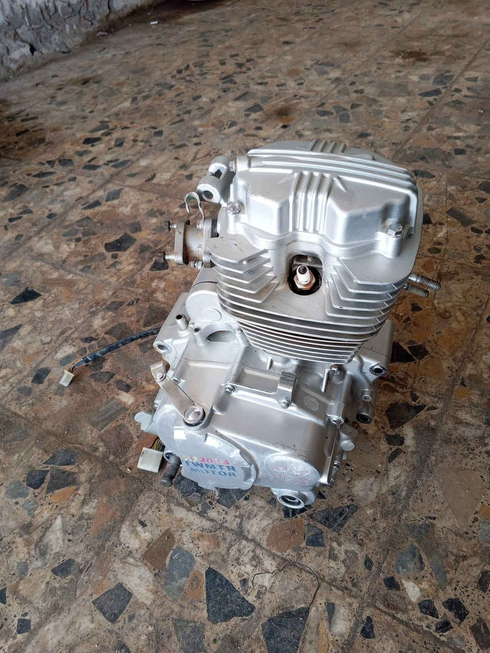 السلا م عليكم محرك جمره للبيع
السعر 125وبيه مجال نضيف


**إذا كنت صاحب هذا الإعلان وتريد حذفه لأي سبب، رجاءا أرسل رسالة إلى الدعم الفني**