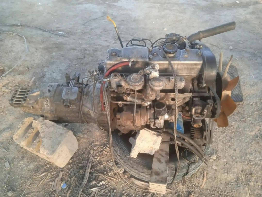 سلام عليكم محرك كيه ستاربكس حاويه موديل7مفتوح مشترك مع كامل ملحقاته وبشرط برقي واحد بي وشرط بلادي حاويه من الامارات العربية وبشرط المستقل ساعه واحد بالعراق والله وبسعر مناسب محرك مكفول كفاله عامه من كلشي  والسعر بلاش البلاش الله يد يمك بارخص الاستفسار على هذا الرقم ***********
