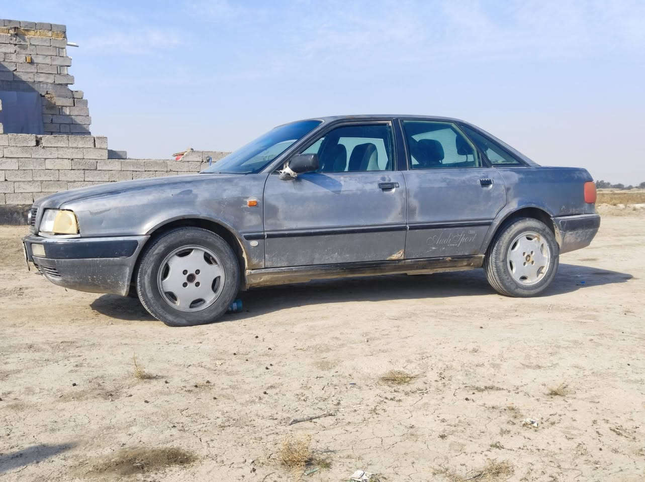 سلام عليكم سياره اودي موديل 92 محرك شرط كير شرط رقم بصره السعر 22 وبيه مجال مكاني سماوه قضاء الخضر ***********
