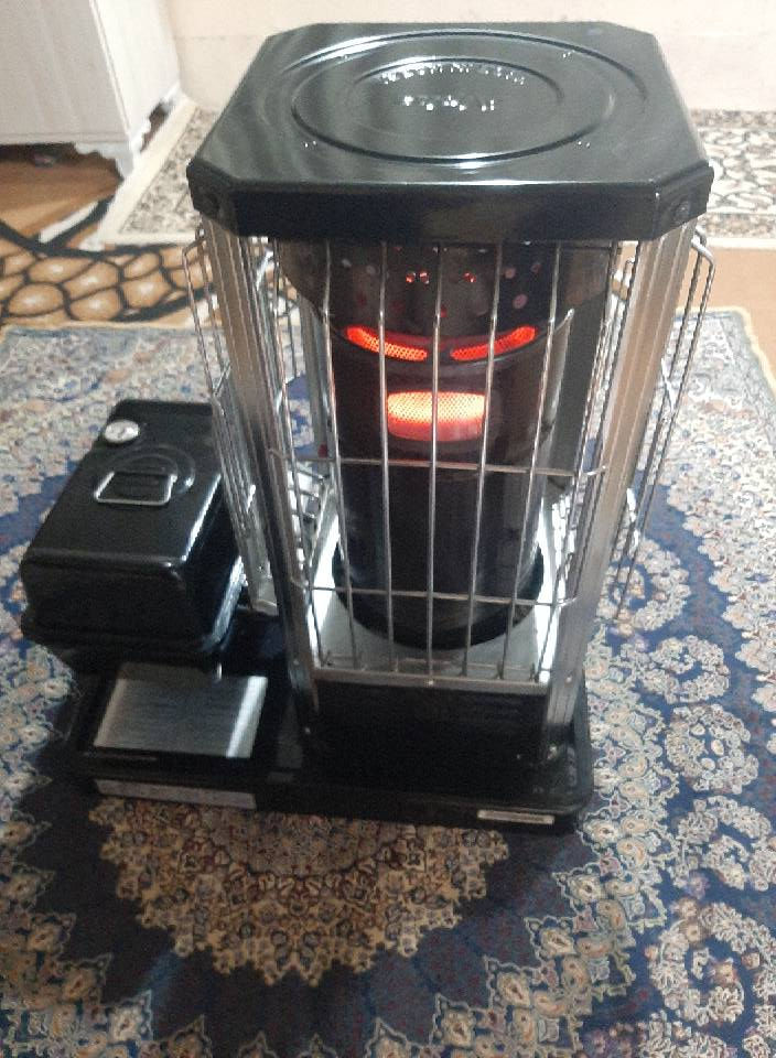 ســـــــــــــۆبای یـــــابانی ئەسڵ
***********
بـــــــــۆدیوەخانــــــــــــو،،،،،بــــــــاخـــــــو،،،خانوی دار زۆر سعری 150هەزارچاکو بەقەوەتە گەرمە نەوتە زۆرشتێ جاکو جوانو بەقەوەتە بشرت زۆرمەزبوتە
