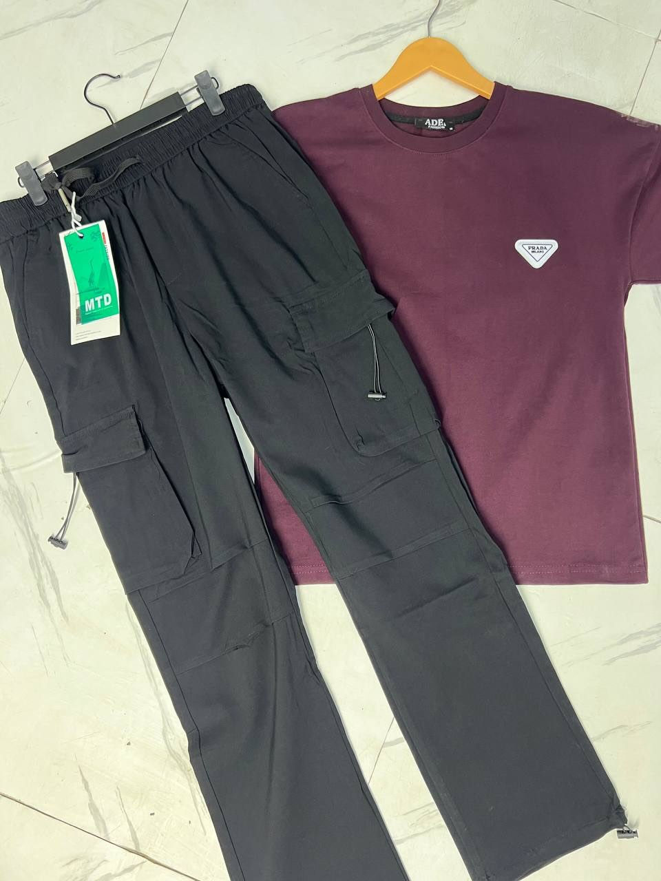 بجامه كارغو 🔥
ستايل شبابي عملي ومريح
قماش مرتب وثابت 💪
جيوب جانبية عملية ✨

متوفر بلونين:
🟤 بني
⚫ أسود

المقاسات متوفرة ✔️
للطلب والاستفسار دايركت


**إذا كنت صاحب هذا الإعلان وتريد حذفه لأي سبب، رجاءا أرسل رسالة إلى الدعم الفني**