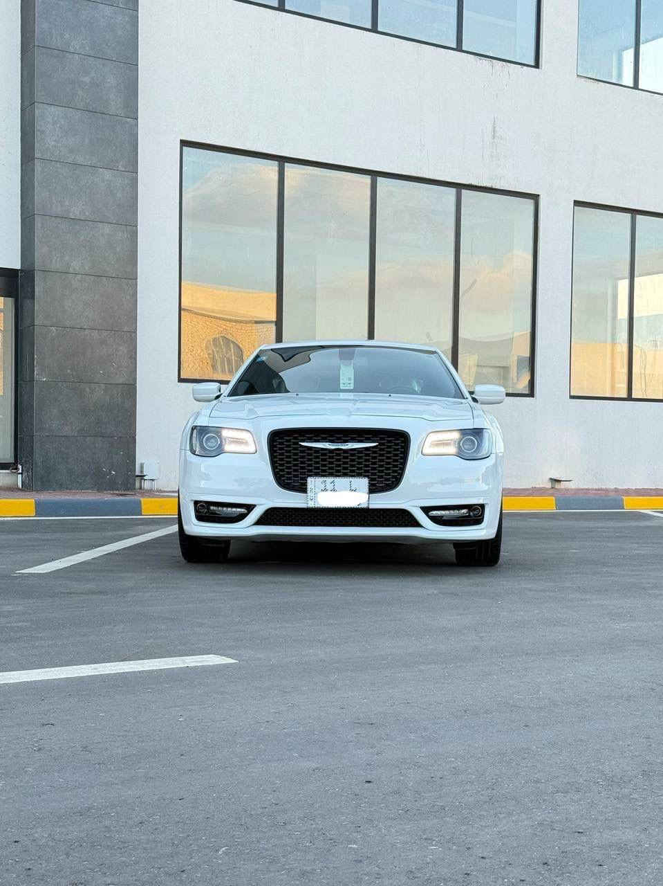 السلام عليكم
اوباما 2019 اصل
300s
ماشيه 100 
رقم بغداد ب اسمي
فول عدا الفتحه
داخل جلد عسلي
اصبعين بي دي ار فقط لباقي كفااااله
السعر 285 مجال بسيط
مكلف بلنشر هذا رقم راعيها
***********
