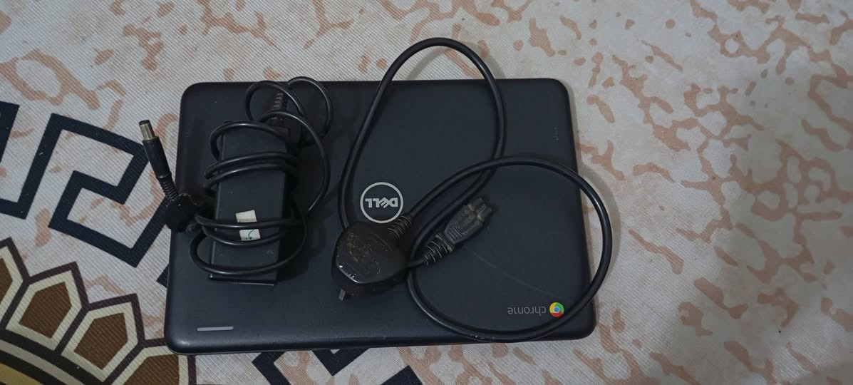 سلام عليكم حاسبه DELL البيع سعر60
الحاسبه كامله من كلشي شغاله فول بس اضافه حساب كوكل وتستخدمه وياه اضافه شاحنه مكاني نجف حي ميسان شوف واشتري حاسبه نضيفه جداً واتس***********
