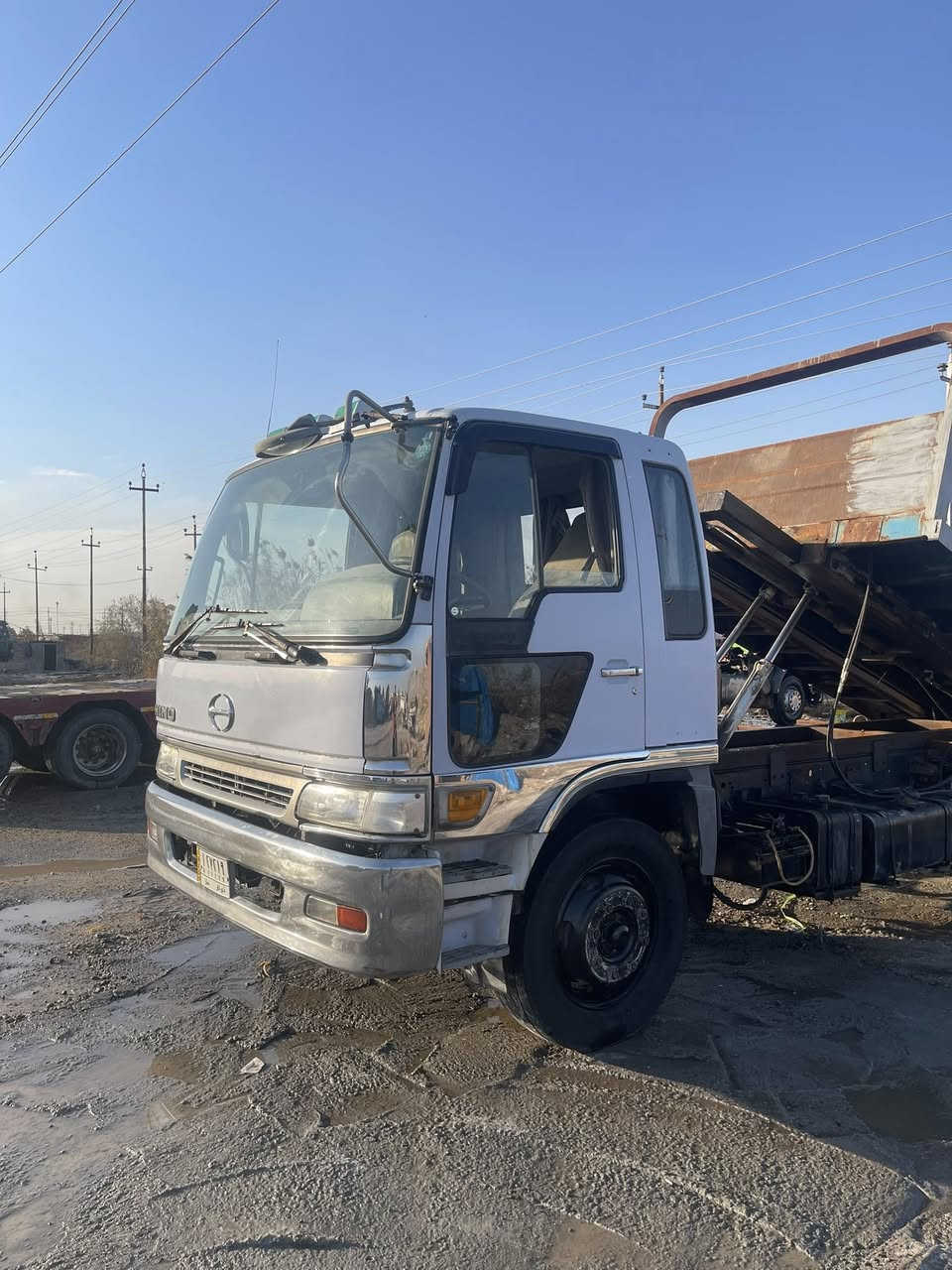 هينو فحل تاير 22.5تباع شاصي أو كامله رقم ذي قار بسمي محرك فول عادي ***********
