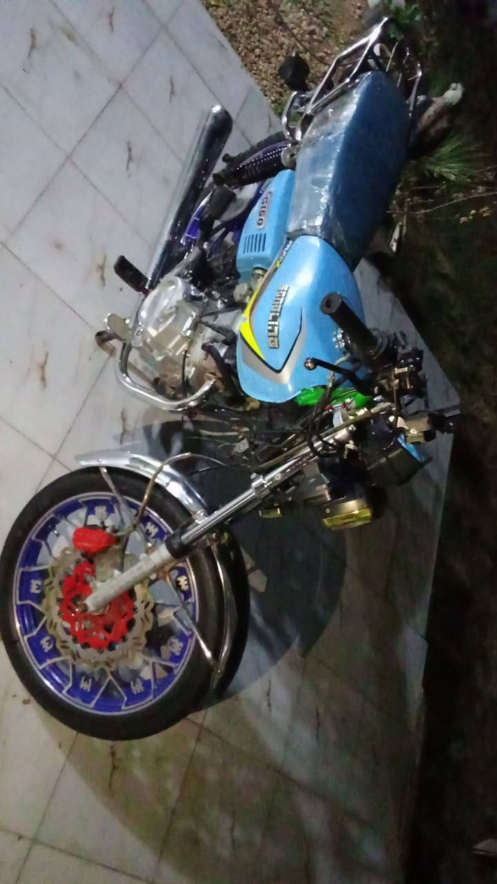 السلام عليكم اخوان سيفان موديل 2024 اوراق اسكنر محرك مامفتوح نضافه شوفت عينك دراجه من الله كهربائيّات كامله نكره سلف مكان حله مركز السعر 575 للستفسار ***********
