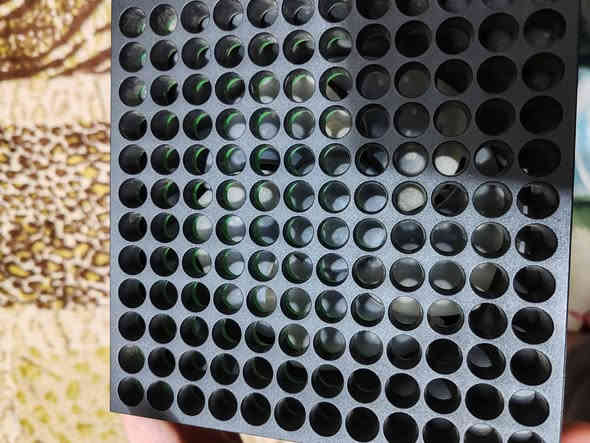 السلام عليكم شباب عندي إكس بوكس سيريس اكس واحد تيرا جديد بلكارتونة اصدار ٢٠٢٣ الجهاز  وملخاقة الأصلية فقط يجي وياه قرص هدية وبي العاب هواي ما مملوكة ويجي وياه حساب السعر ٦٠٠ وبي مجال  عنوان بغداد الشعلة وهذا رقمي ***********
