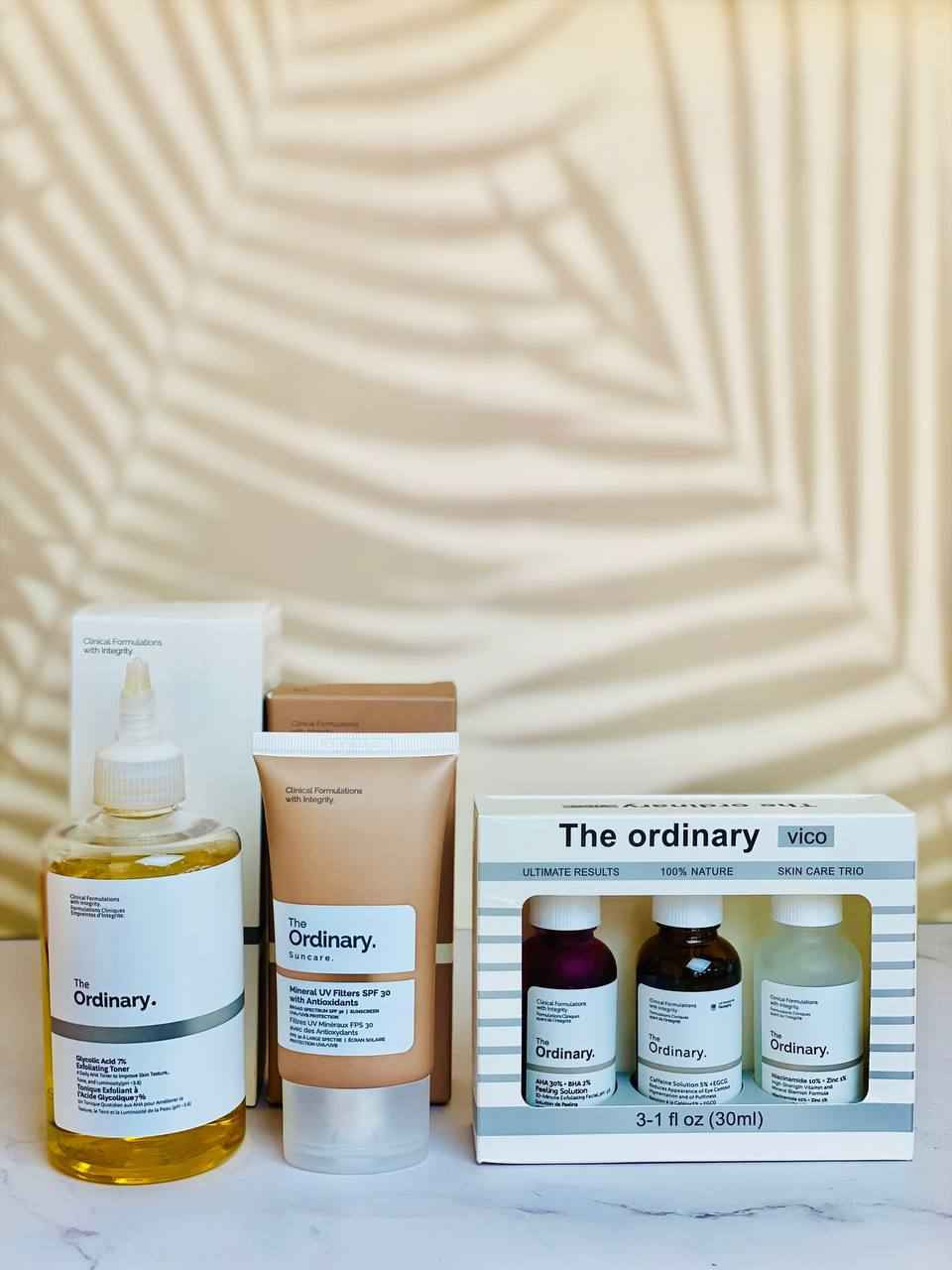 ✨ روتين البشرة المثالي من The Ordinary ✨

دللي بشرتج بأقوى مجموعة عناية حتى تحصلي على بشرة صافية ومشرقة 🌿🤍

💧 تونر Glycolic Acid  
يقشر البشرة بلطف ويزيل الخلايا الميتة ويعطي نعومة وإشراقة.

☀️ واقي شمس The Ordinary SPF 30  
يحمي البشرة من أشعة الشمس ويمنع التصبغات والاسمرار.

🧴 مجموعة سيرومات The Ordinary  
• سيروم النياسيناميد لتقليل الحبوب والمسام  
• سيروم الكافيين للهالات تحت العين  
• سيروم الأحماض لتجديد البشرة وتقشيرها

النتيجة مع الاستمرار 👇  
✨ بشرة أنعم  
✨ تقليل الحبوب والمسام  
✨ توحيد لون البشرة  
✨ إشراقة ونضارة ديوانية, القادسية


**إذا كنت صاحب هذا الإعلان وتريد حذفه لأي سبب، رجاءا أرسل رسالة إلى الدعم الفني**
