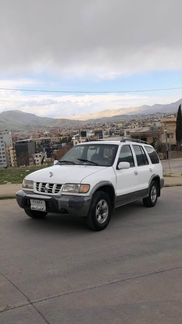 خواتان لێبیت kia sportag 2000شتێکی زۆر جوان و پاکە 4تایەی تازەی لەسەرە گێڕ عادیە ماشەلای دەوێ رەقەم هەولێرە بەشەرتی ئەوەلیات
*********** السليمانية, العراق
