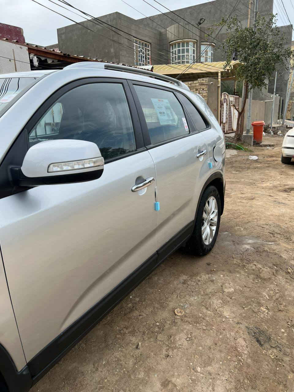 السلام عليكم ((ادوات ادوات كلك))
سورنتو 2013 اصل كاز 
دخول جديد جديده بالكارتون شرط فلينه 
((متومه ارقام وسنويه جنوبي اصلي الانكليزي سنويه عظم عاج الله شاهد مسويهم 8 اوراق شرط حاسبه)) فول مواصفات للاخير عده الفتحه مكينه كاز سوبر صفر جارج شلعه اقوى من البانزين شرط وبيها حصه كاز بكل محافضات العراق 🇮🇶 سياره بالكارتون جديده شرط ما بيها نقص برغي سعر 61 وبيها مجال قليل حك الجيه ***********
