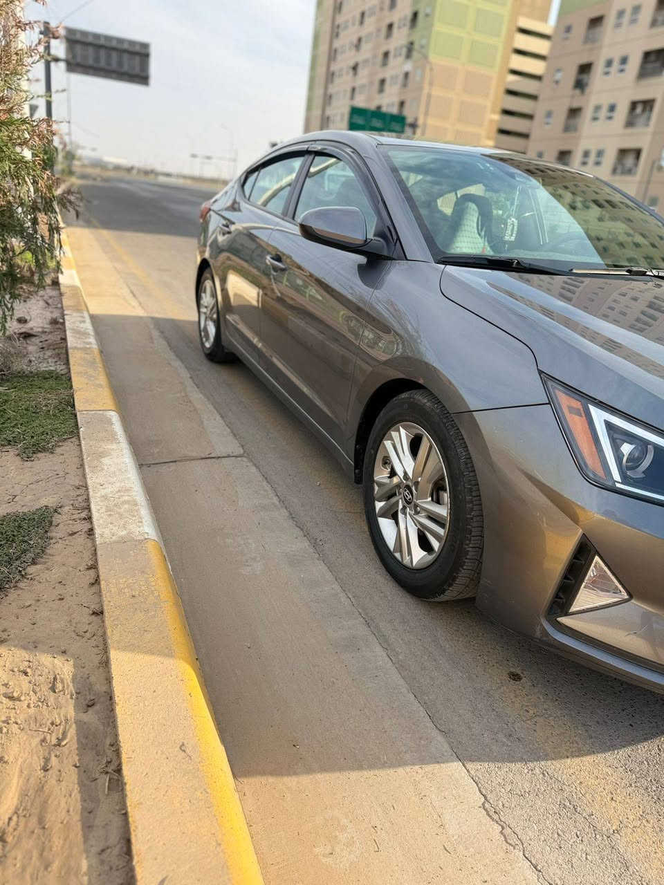 السلام عليكم النترا للبيع امريكي موديل 2019 سيارة نضيفة 

بالواقع احلة من الصور بسمي تحويل ثان يوم  19 معروف مواصفاتة.   حادثها قبق جنطة من جهة الجاملغ لايسر 
وجاملغ امامي  ضبغ اثر شخوط  شراي اتصل ***********
