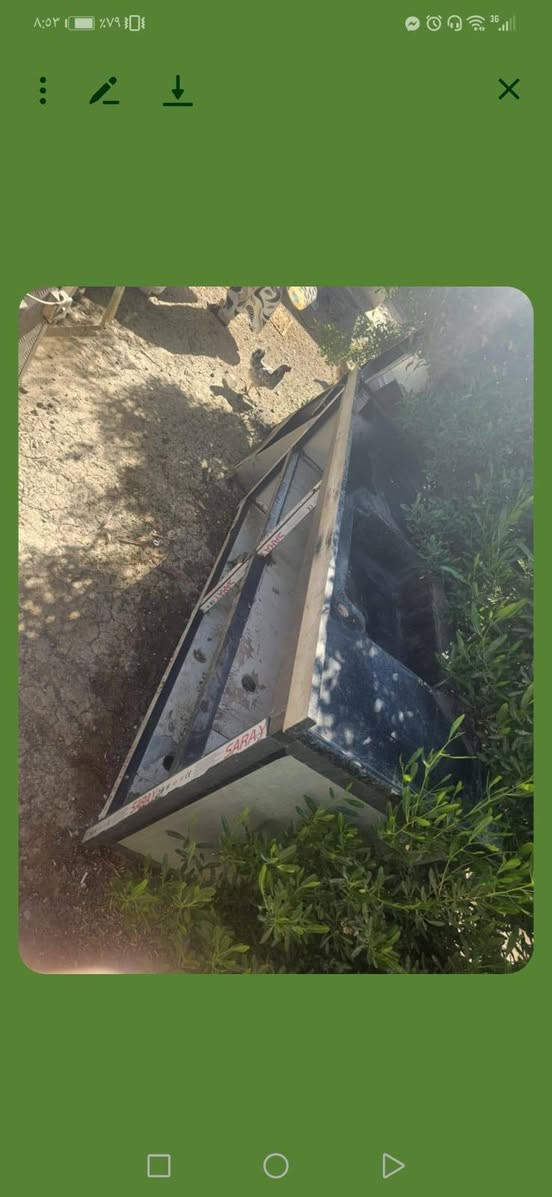 شباب عندي هدوله للبيع لتواصل ***********
